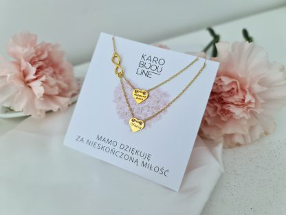 Pozłacany, podwójny naszyjnik – 2 personalizowane serca i nieskończoność - obrazek 2