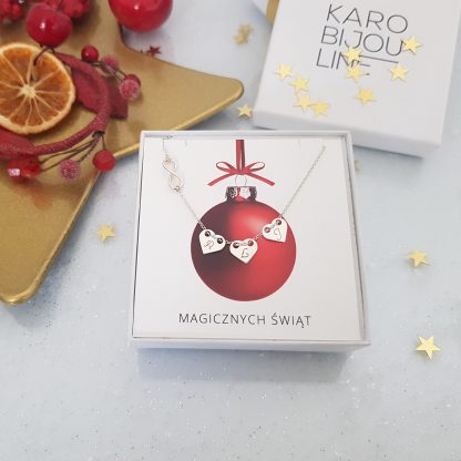 Srebrny naszyjnik – 3 personalizowane serca celebrytki i nieskończoność