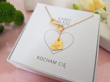 Pozłacany naszyjnik - przeplecione personalizowane serce przez nieskończoność - obrazek 2