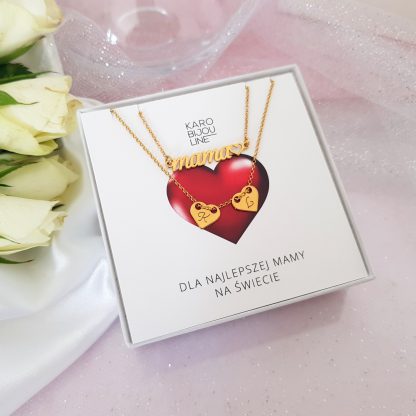 Pozłacany, podwójny naszyjnik – 2 personalizowane serca i zawieszka MAMA