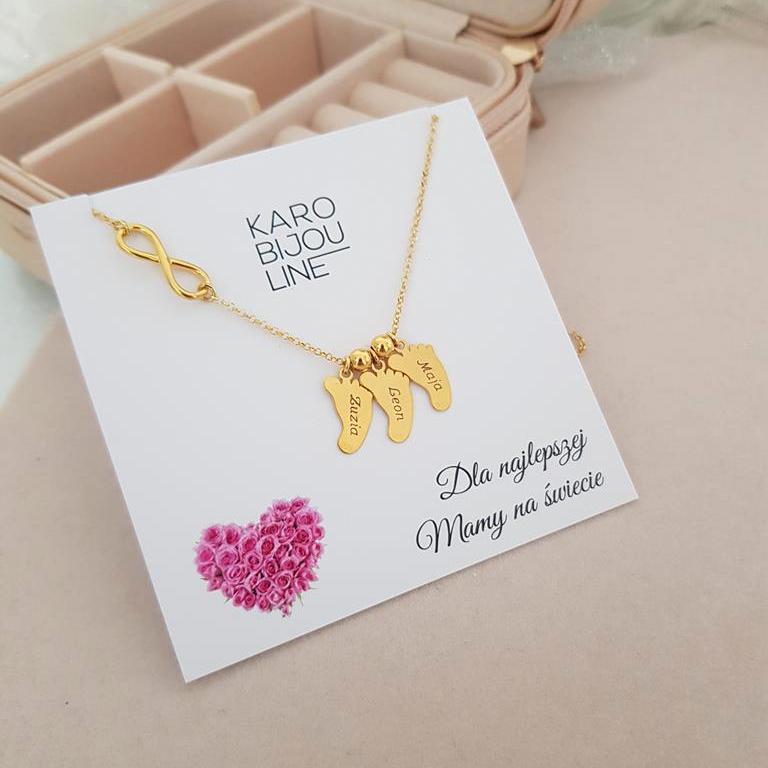 Pozłacany naszyjnik – 3 grawerowane stópki i symbol nieskończoności- prezent pod choinkę - obrazek 2
